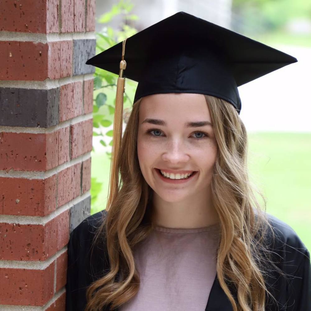 Meet your Posher, Stephanie